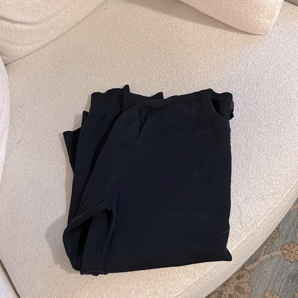 Uniqlo men’s wool sweater